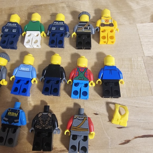 Lego‎ Minifigure And Parts Lot Mixed Sets & Types Read Description #4 - Picture 6 of 6